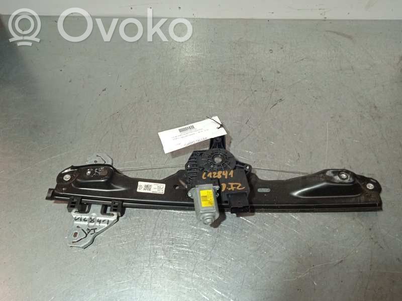 Renault Kadjar Front door manual window regulator 