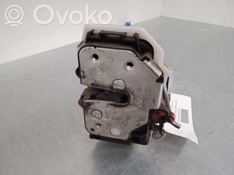 Fiat Fiorino Priekšpusē slēdzene 