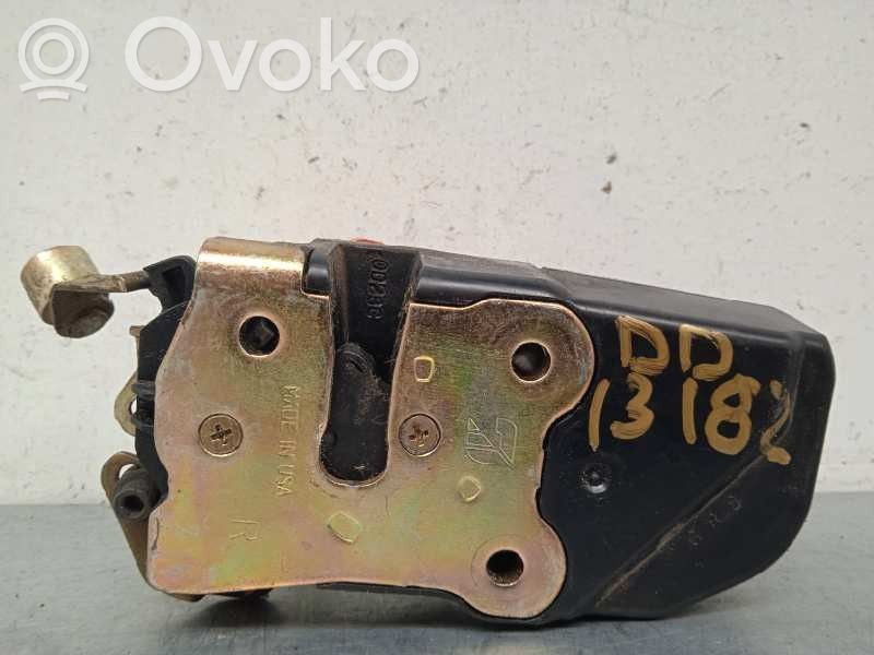 Etuoven lukko   4PINS