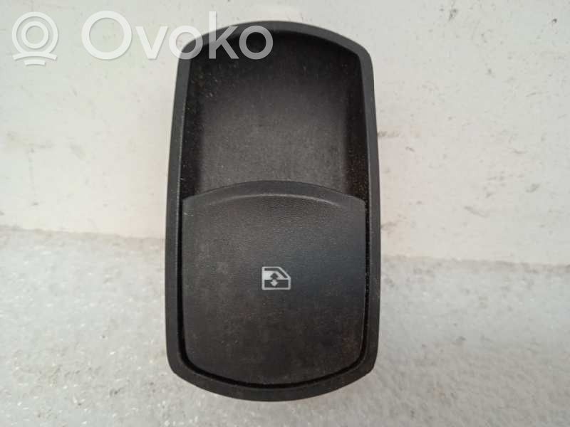 Opel Corsa E Elektrisko logu slēdzis 