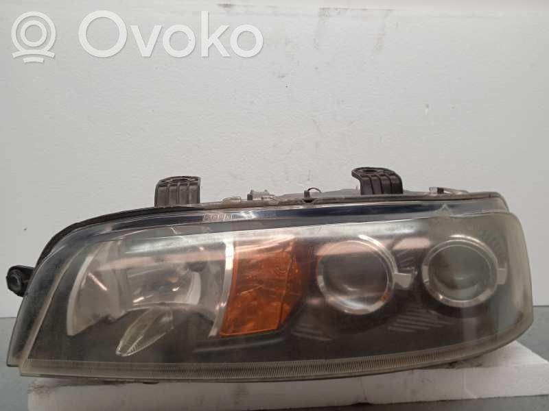 Fiat Punto (188) Scheinwerfer 