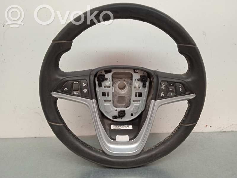 Opel Zafira C Steering wheel 