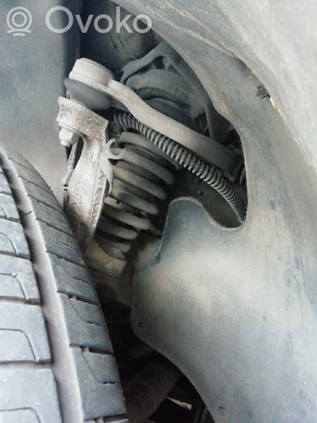 Volkswagen Touareg I Priekinis amortizatorius su spyruokle 