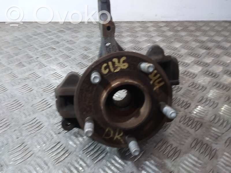 Ford Focus Achsschenkel vorne 