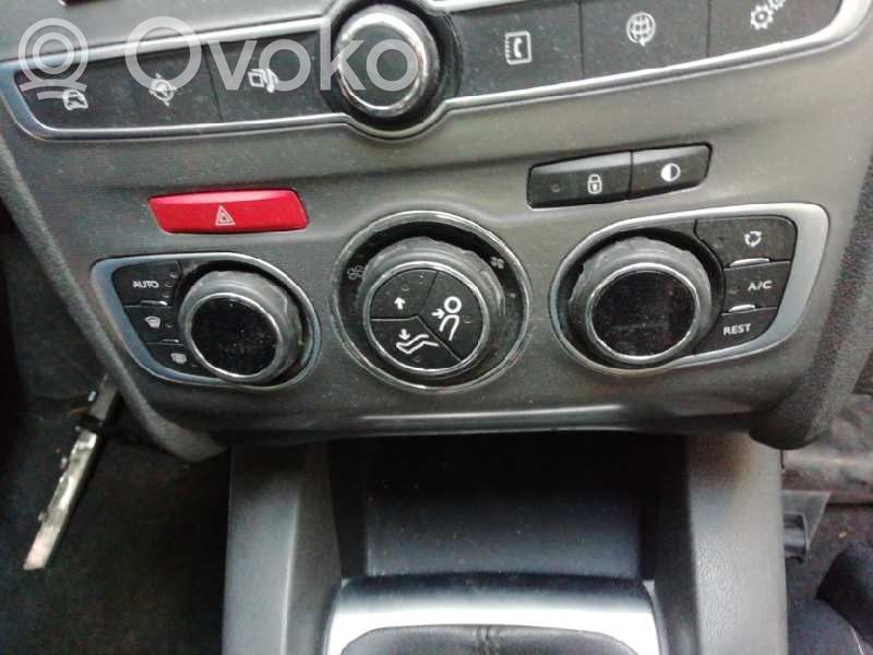 Citroen C4 SpaceTourer Panel klimatyzacji 