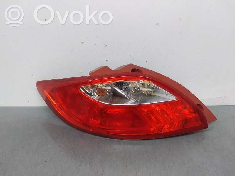 Rear/tail lights