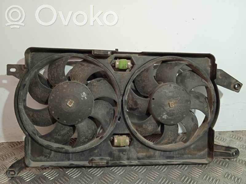 Alfa Romeo 156 Elektrisks radiatoru ventilators 