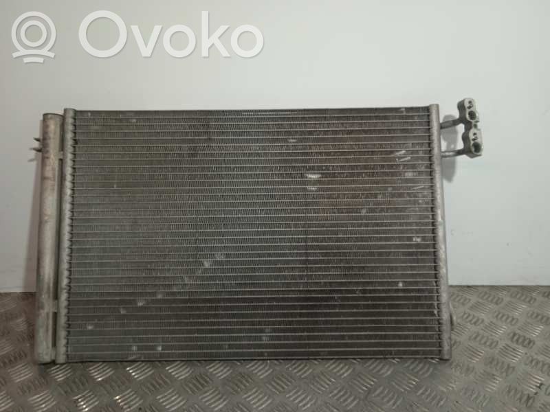 BMW 1 E81 E87 Radiator răcire A/C (condensor) 