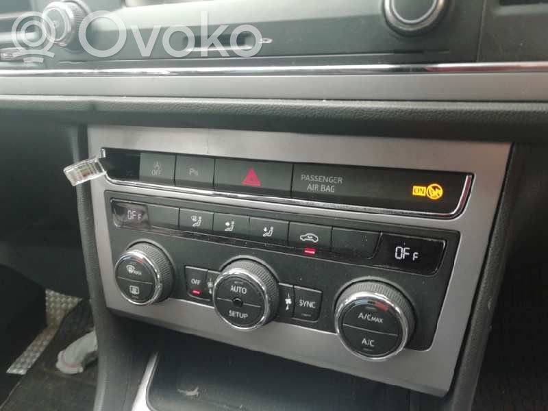 Seat Leon (5F) Centralina del climatizzatore
