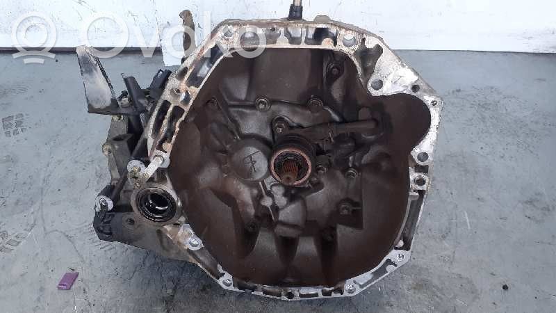 Nissan Micra 5 Gang Schaltgetriebe 