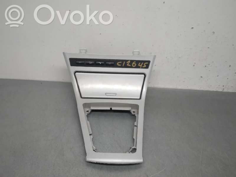 BMW X3 E83 Interrupteur / bouton multifonctionnel 