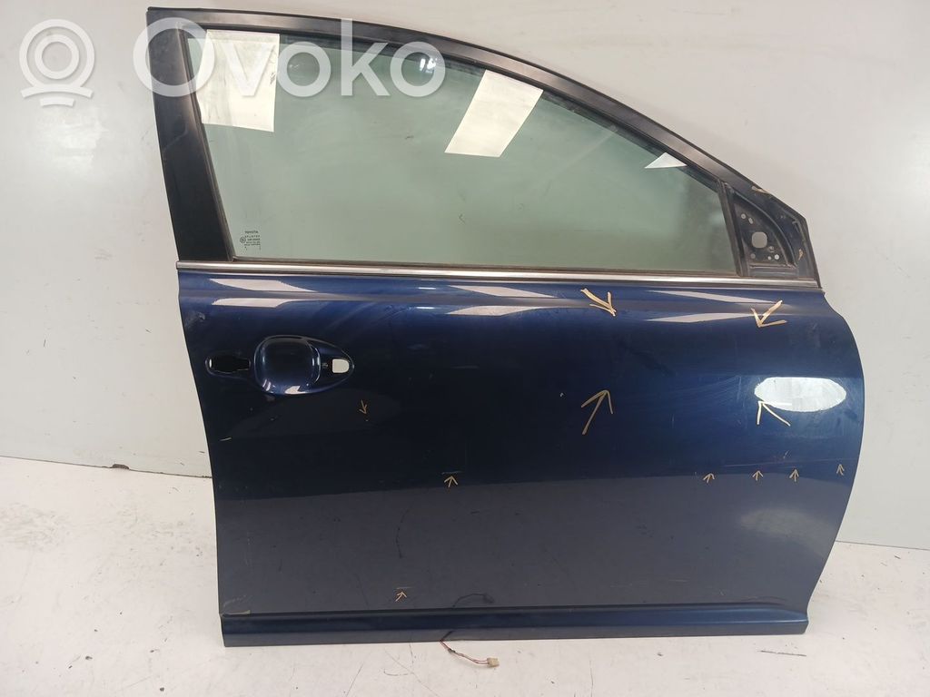 Toyota Avensis T250 Drzwi przednie