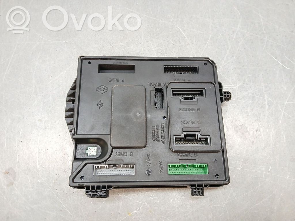 Renault Megane III Centralina/modulo CAS