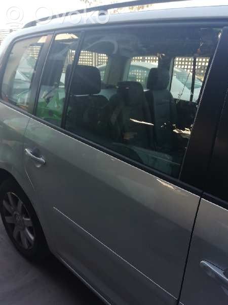 Volkswagen Touran I Puerta trasera 