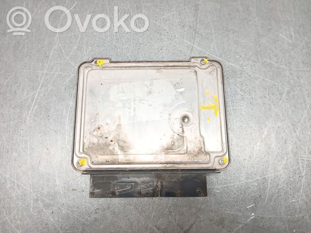 Unidad de control/módulo del motor   0281011914