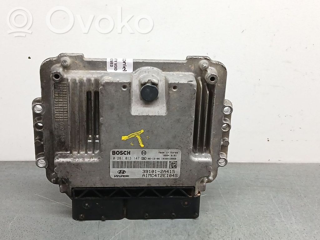 Hyundai Accent Engine control unit/module 