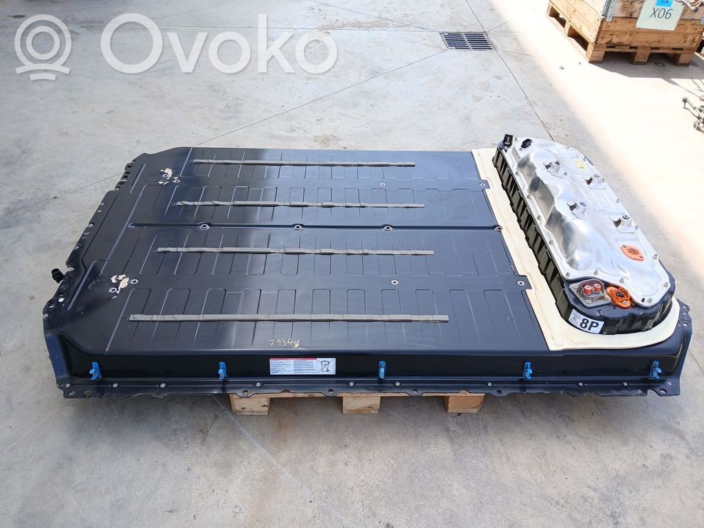 Akumuliatorius   166696900D,35000KM