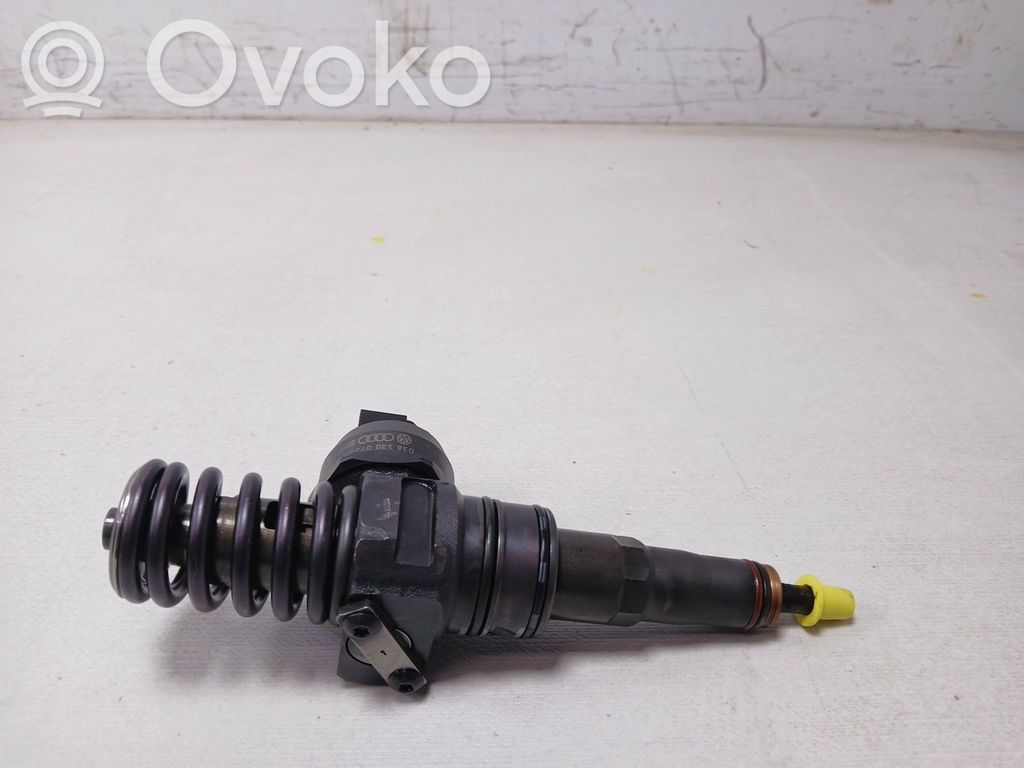 Volkswagen Polo IV 9N3 Injector combustibil 