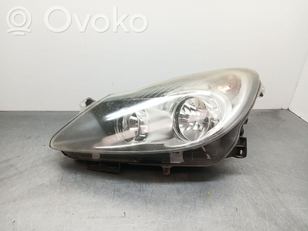 Opel Corsa D Scheinwerfer 