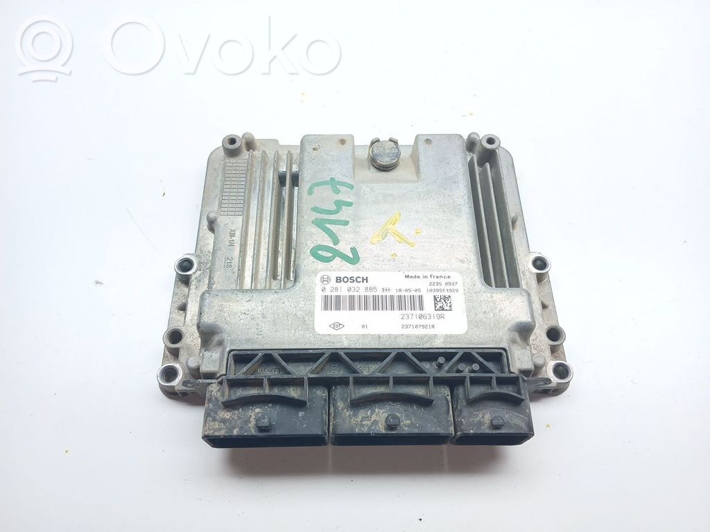 Unidad de control/módulo del motor   0281032885,237106319R