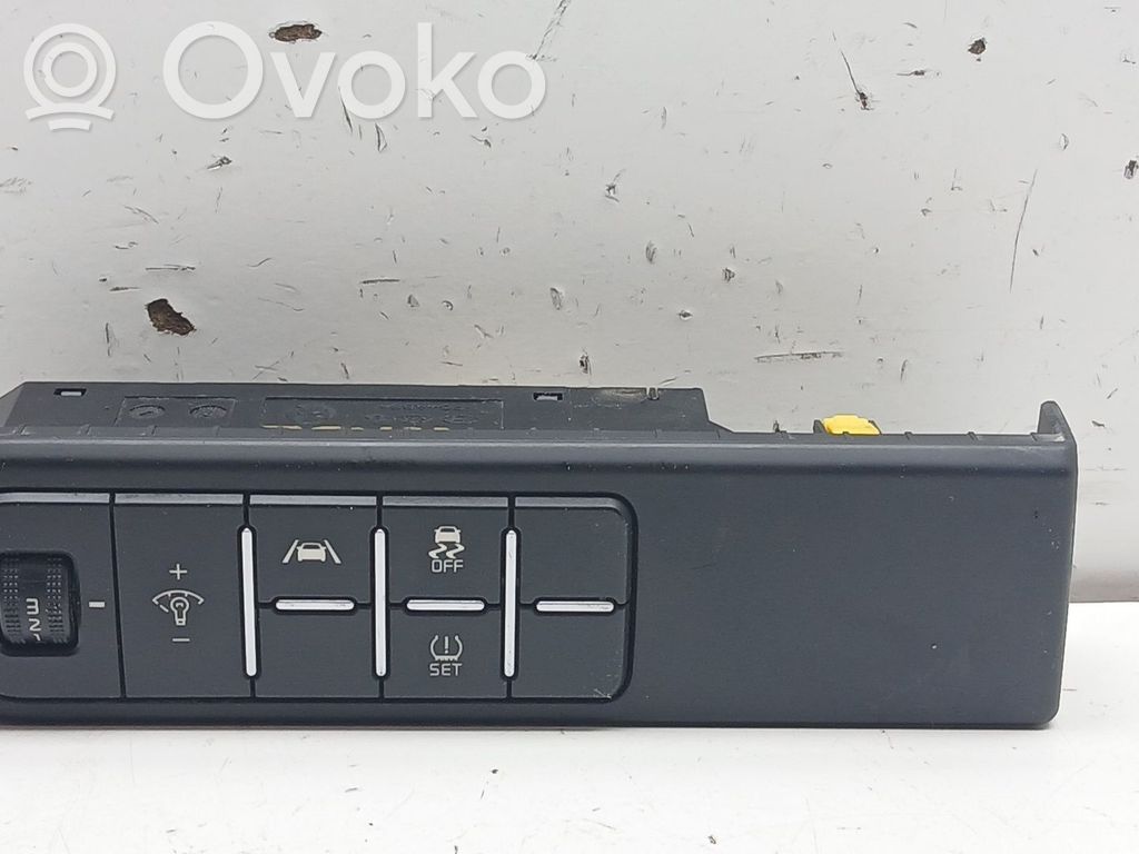 KIA Ceed Przyciski multifunkcyjne 