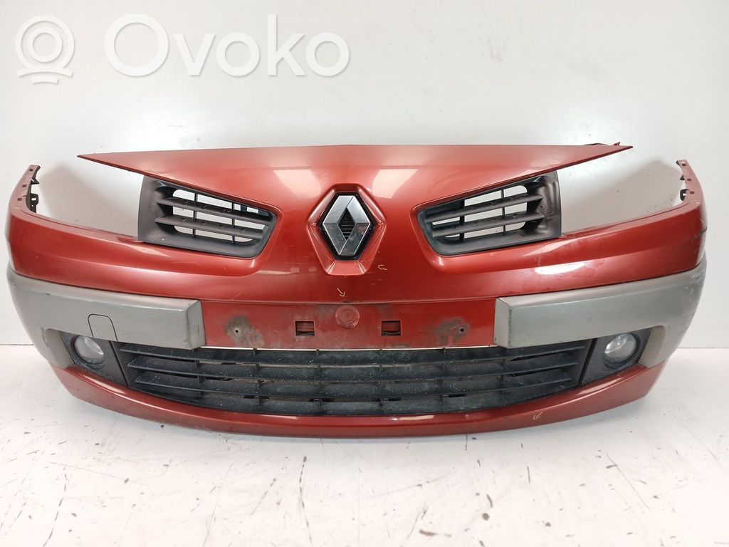 Renault Megane II Parachoques delantero 