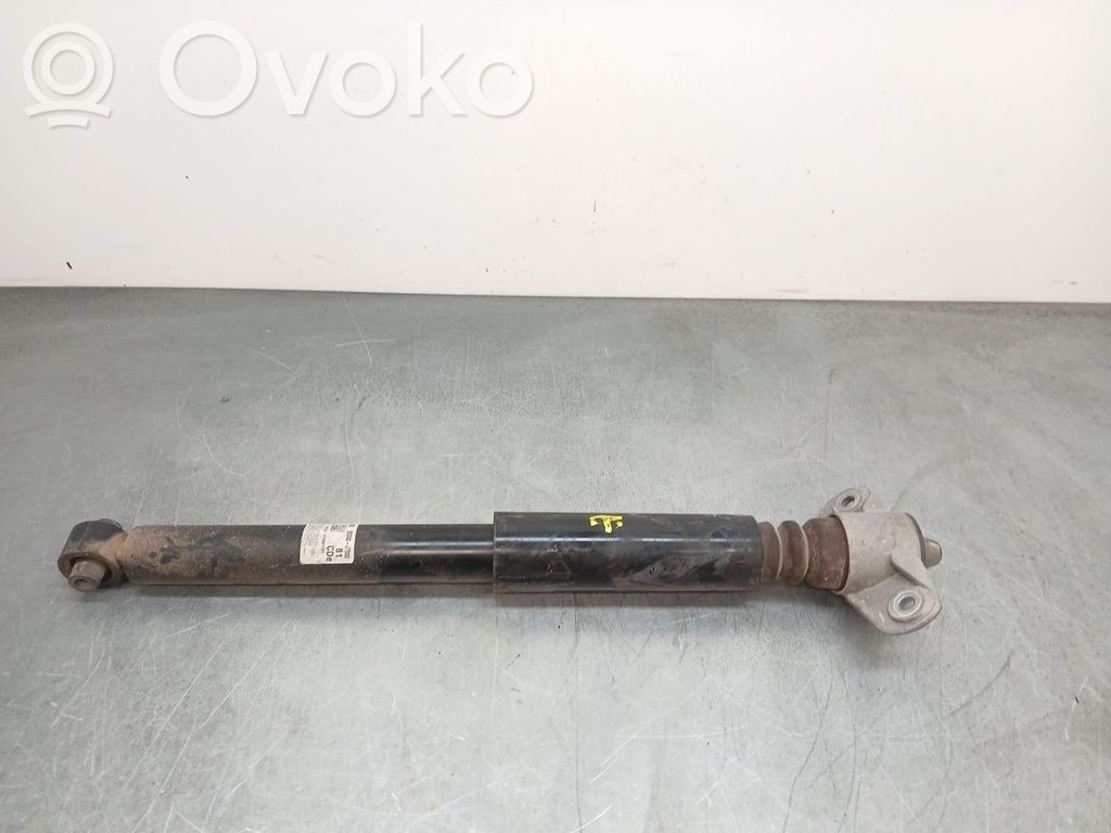 KIA Ceed Takaiskunvaimennin 