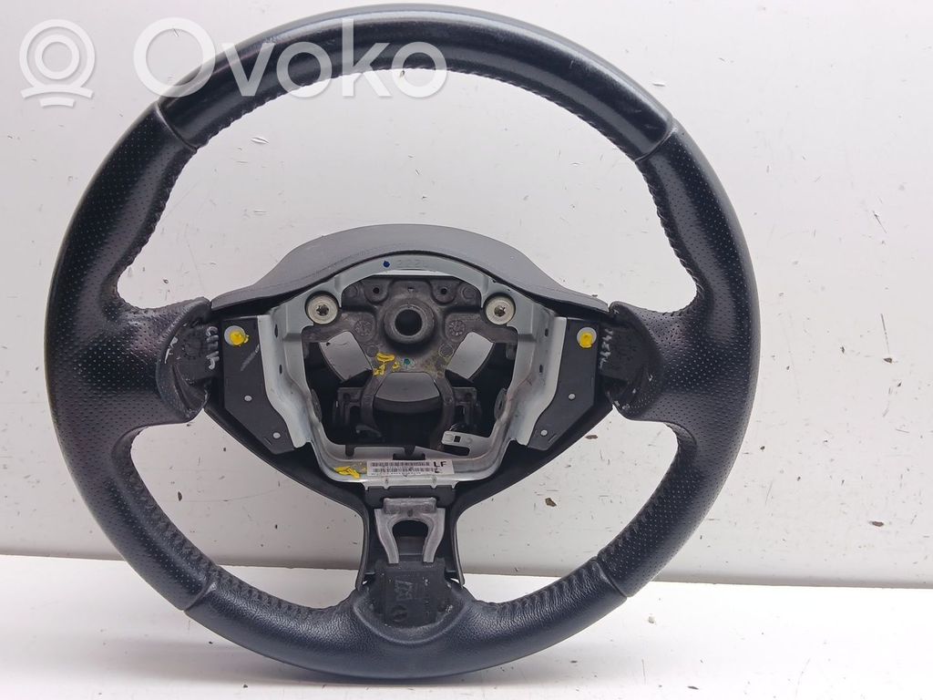 Nissan Juke I F15 Volan 