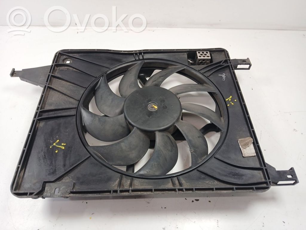 Nissan Qashqai+2 Elektrolüfter 
