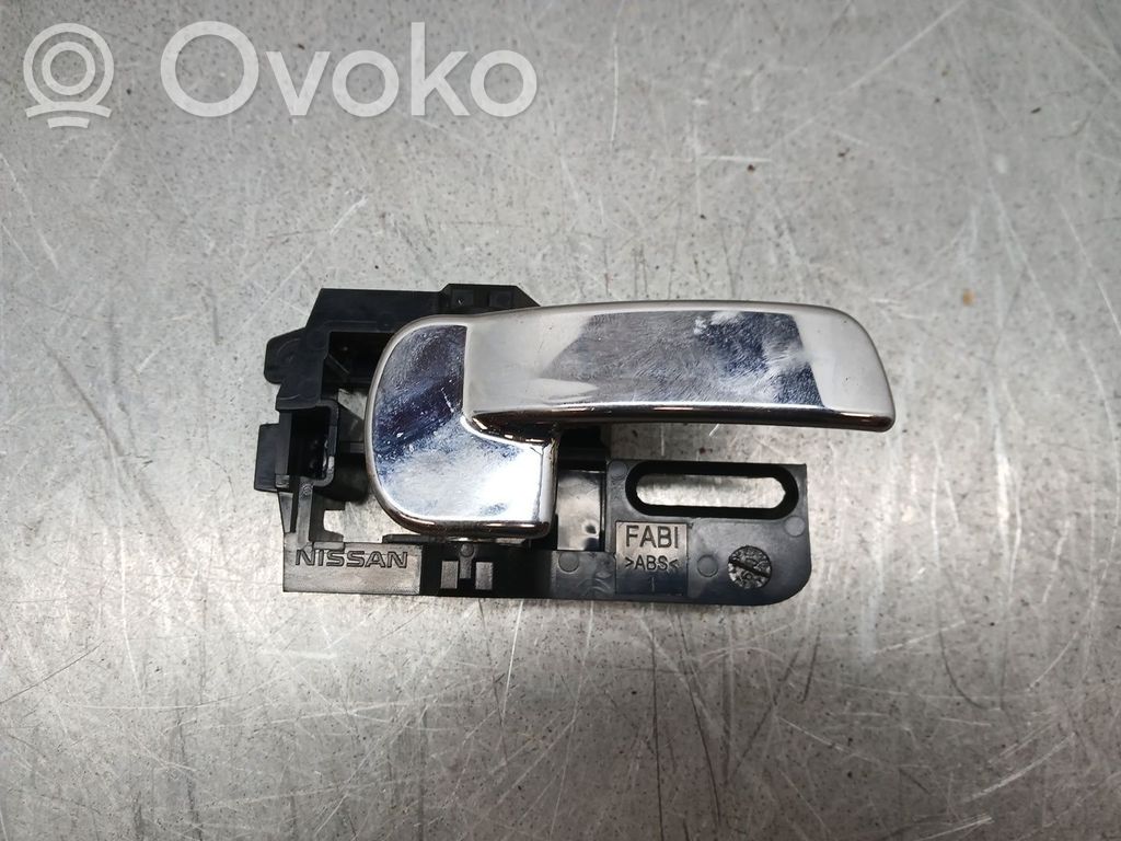 Nissan Qashqai+2 Maniglia interna per portiera anteriore 
