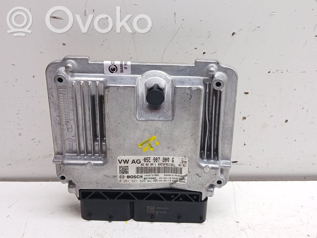 Engine control unit/module   05E907309G,0261S21826