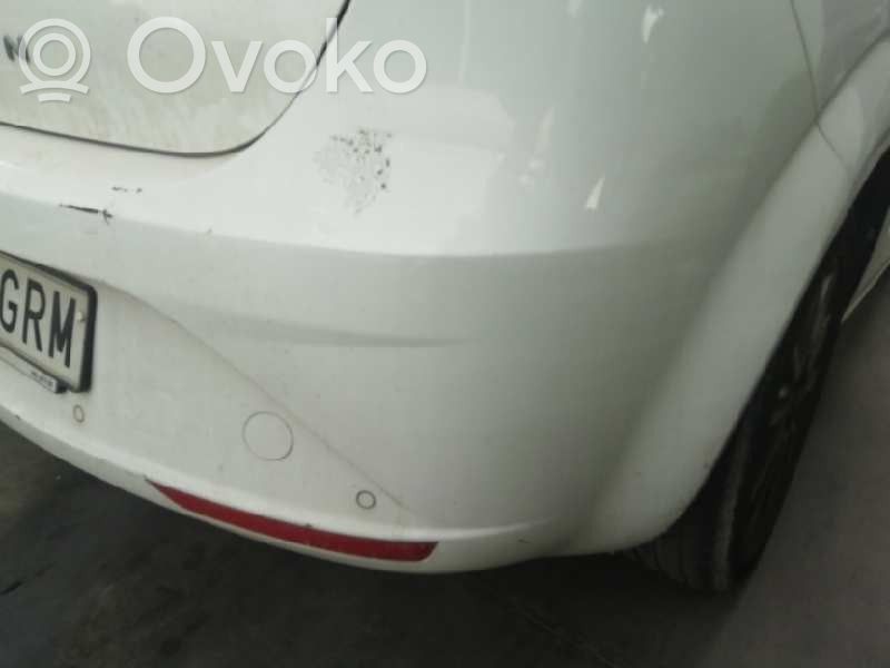 Seat Leon (1P) Bamperis 