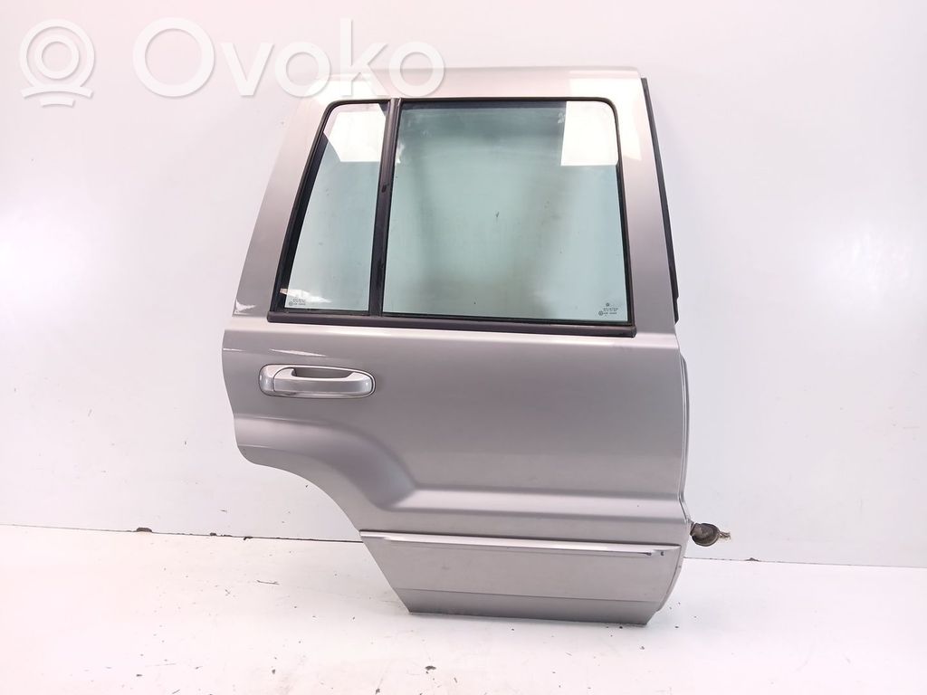 Jeep Grand Cherokee (WJ) Puerta trasera 