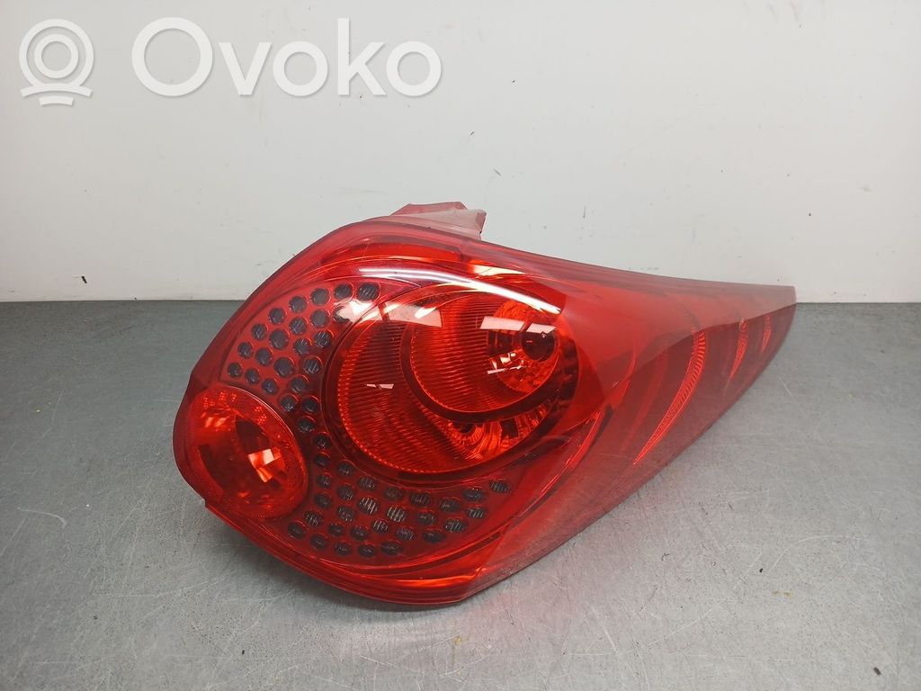 Peugeot 207 Lampă spate în caroserie 
