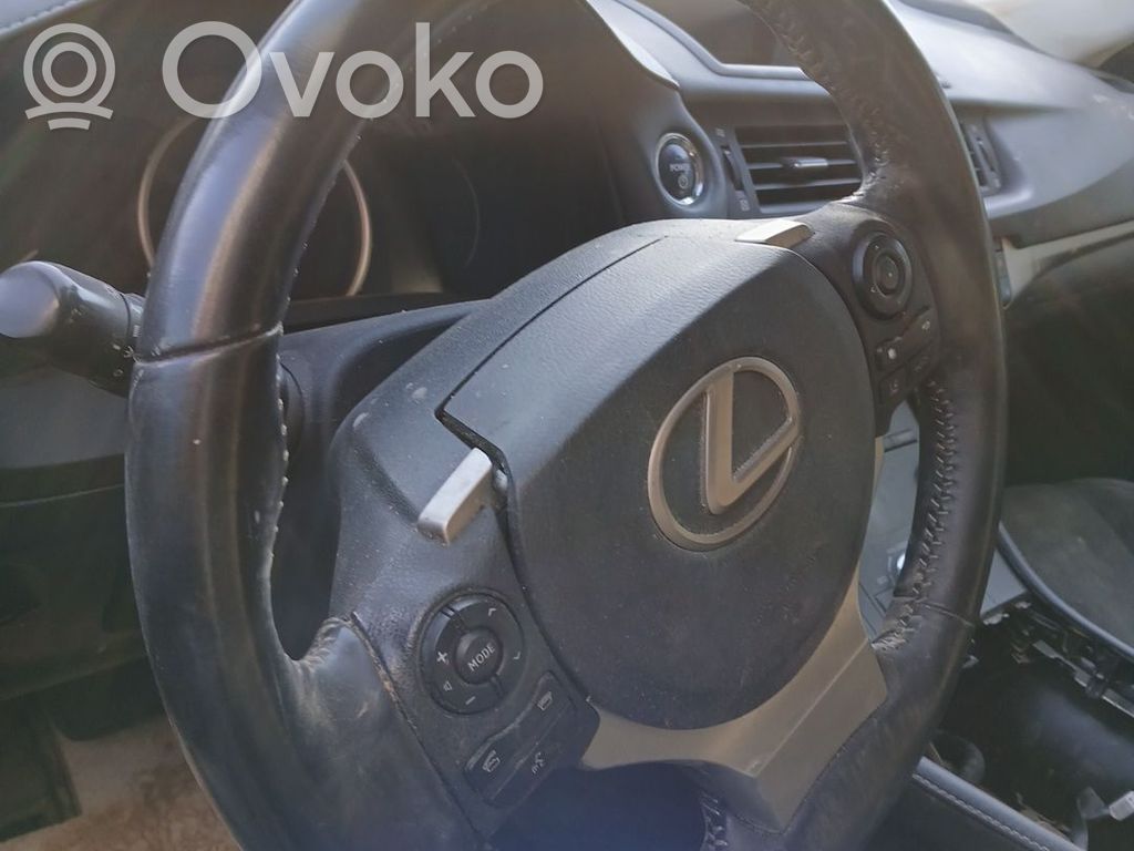 Lexus CT 200H Stūre 