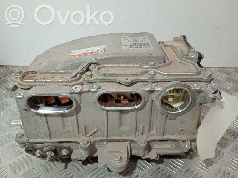 Toyota Yaris Módulo conversor/inversor de voltaje 