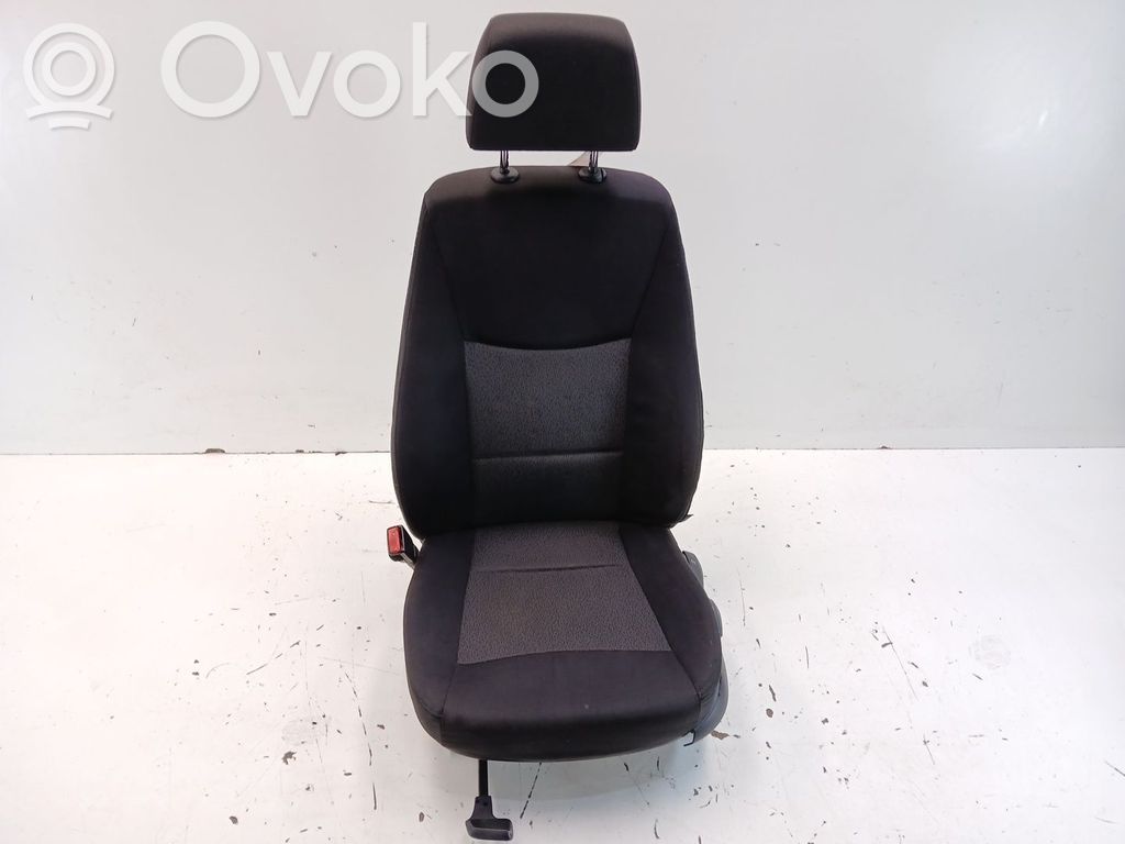Front driver seat   52107147761