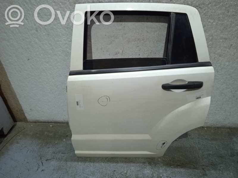 Dodge Caliber Galinės durys 