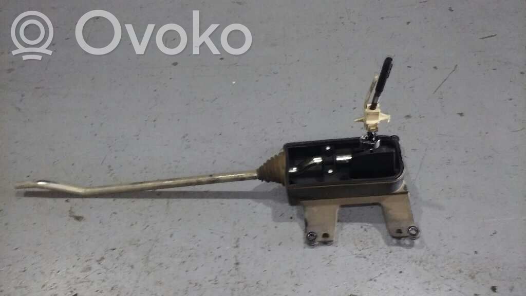 Opel Corsa D Vaihdetanko 