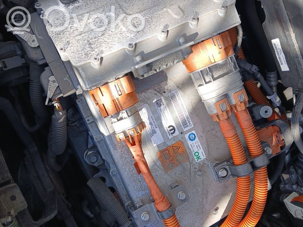 Fiat 500E Módulo conversor/inversor de voltaje 