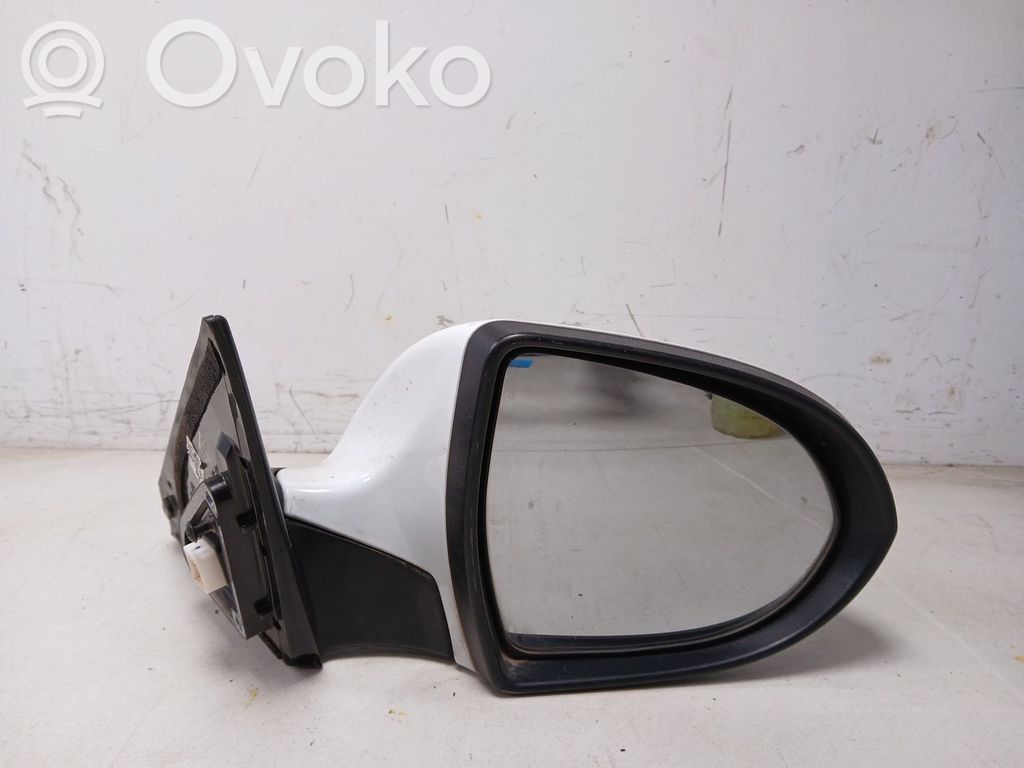 KIA Sportage Front door electric wing mirror 