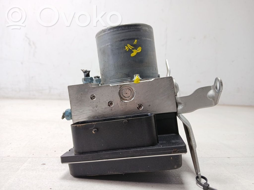 BMW X1 E84 ABS Pump 