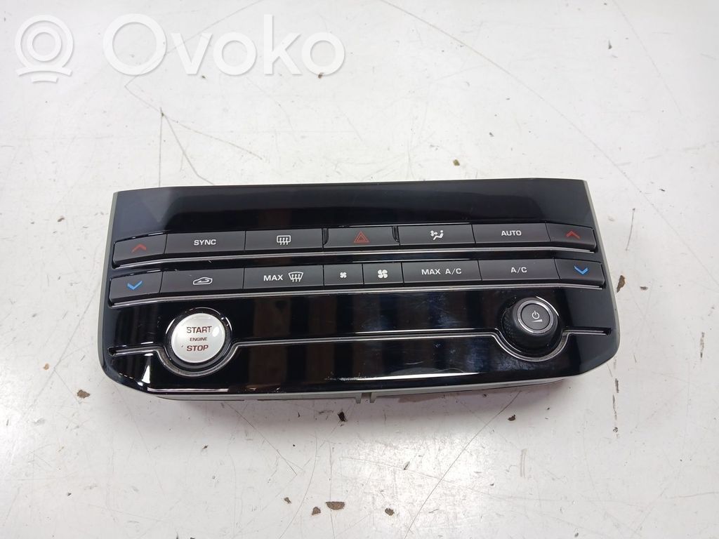 Jaguar XE Climate control unit 