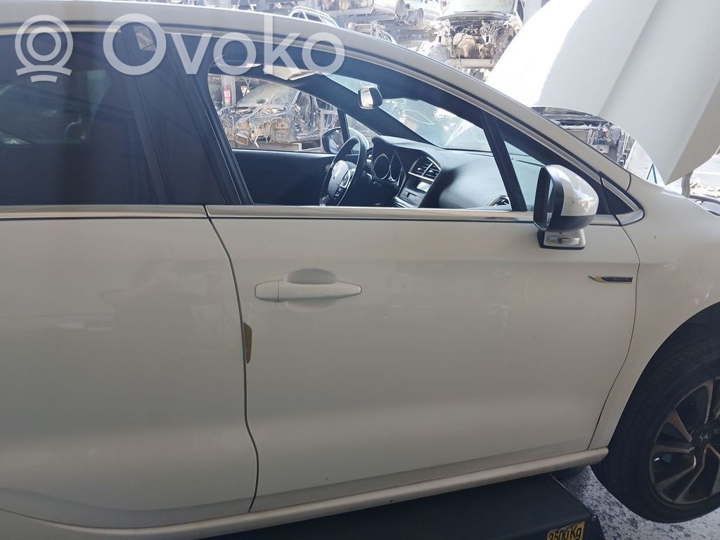 Etuovi   9004EA