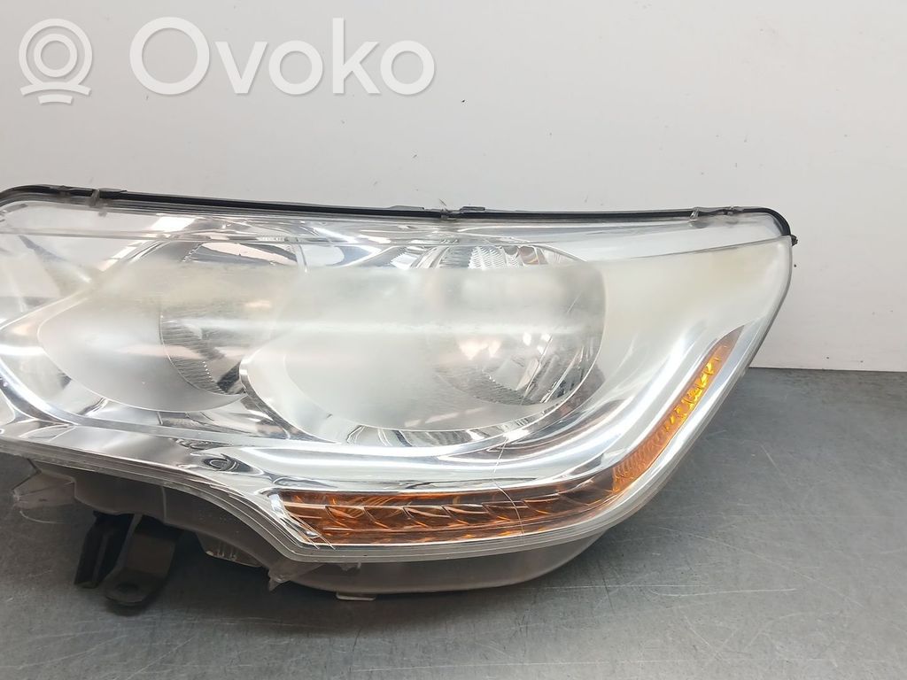 Citroen C4 II Picasso Scheinwerfer 