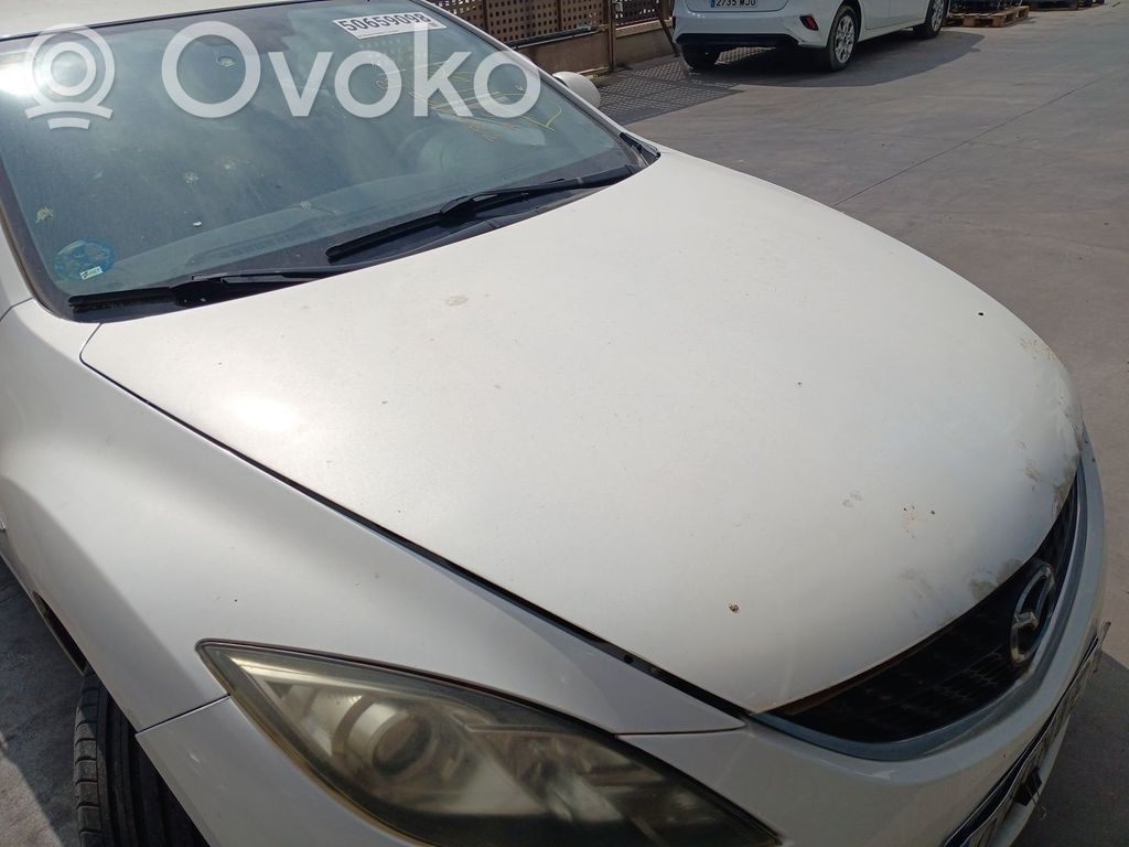 Mazda 6 Konepelti 
