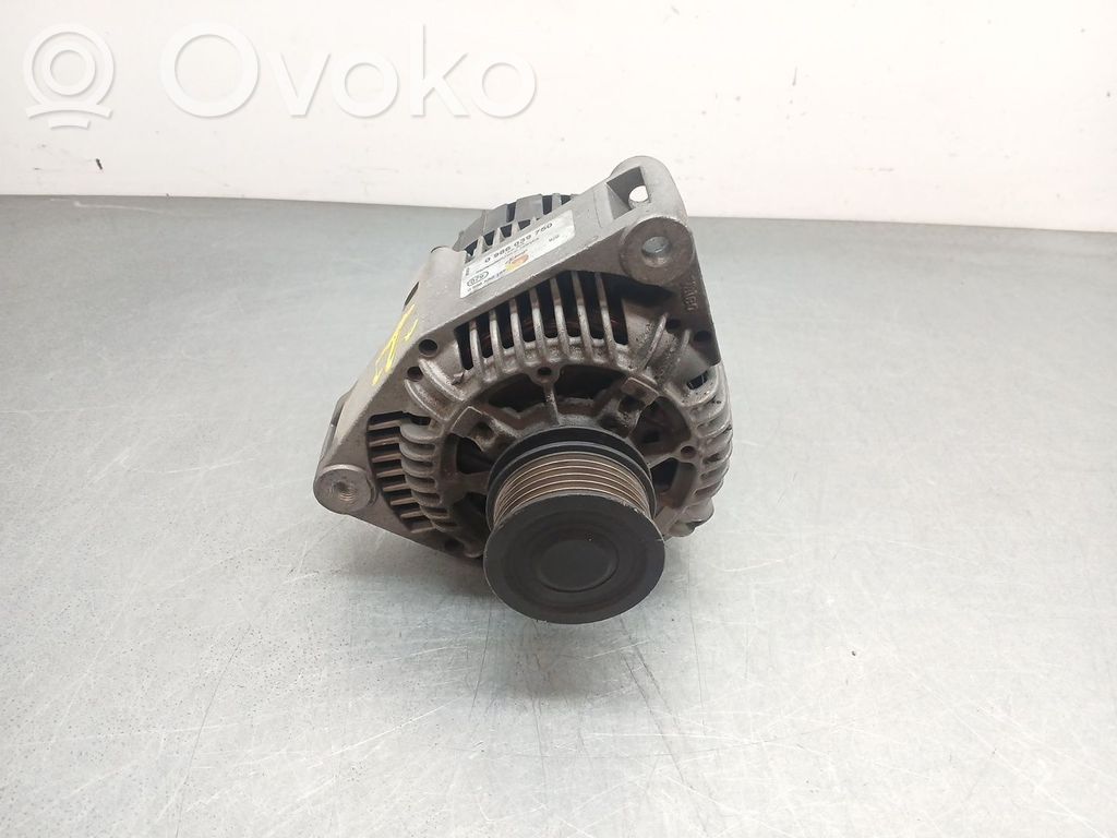 Mercedes-Benz E W210 Alternador 