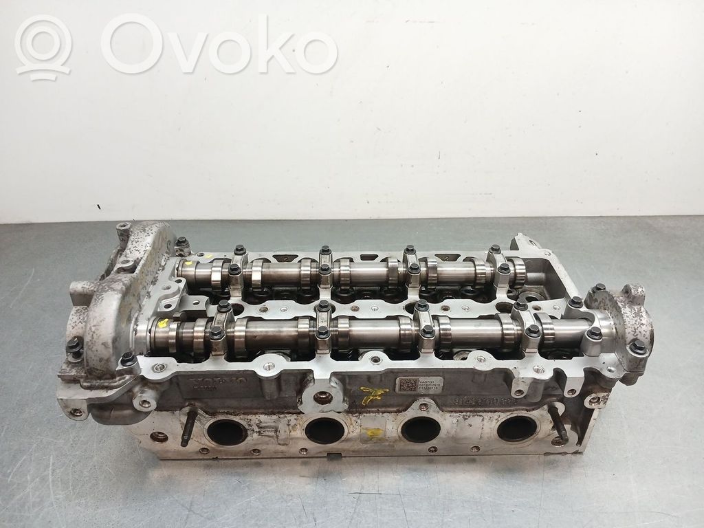 Volvo V40 Chiulasă motor 