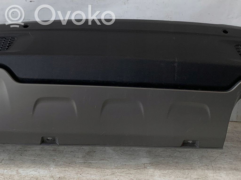 Jeep Renegade Moldura inferior del parachoques trasero 