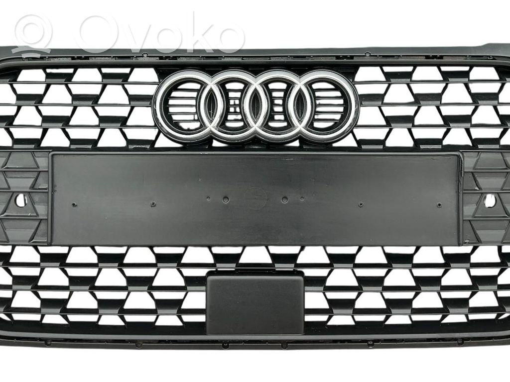 Audi A1 Oberes Gitter vorne 